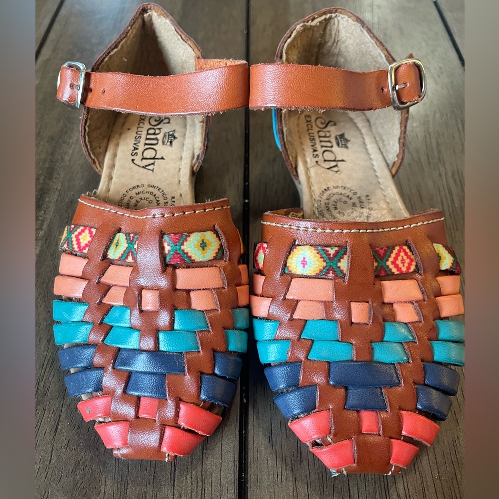 Mexican Huaraches /Sandals, Approx Girls Size 10-11, for Mexican Fiesta, NWOT